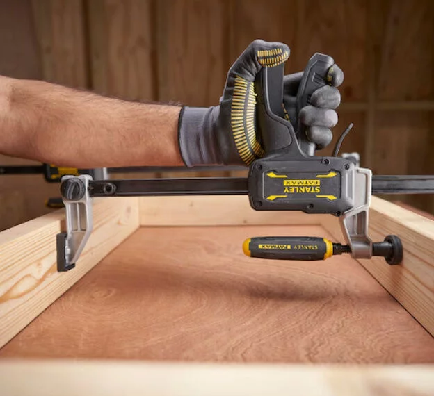 fbf026cd7fb1f79ffa782c3b3841ab05