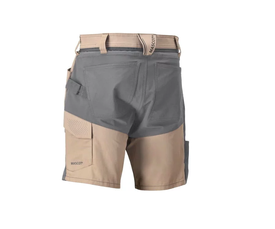 1c589ad9d59183f9802493f23d8e1e14