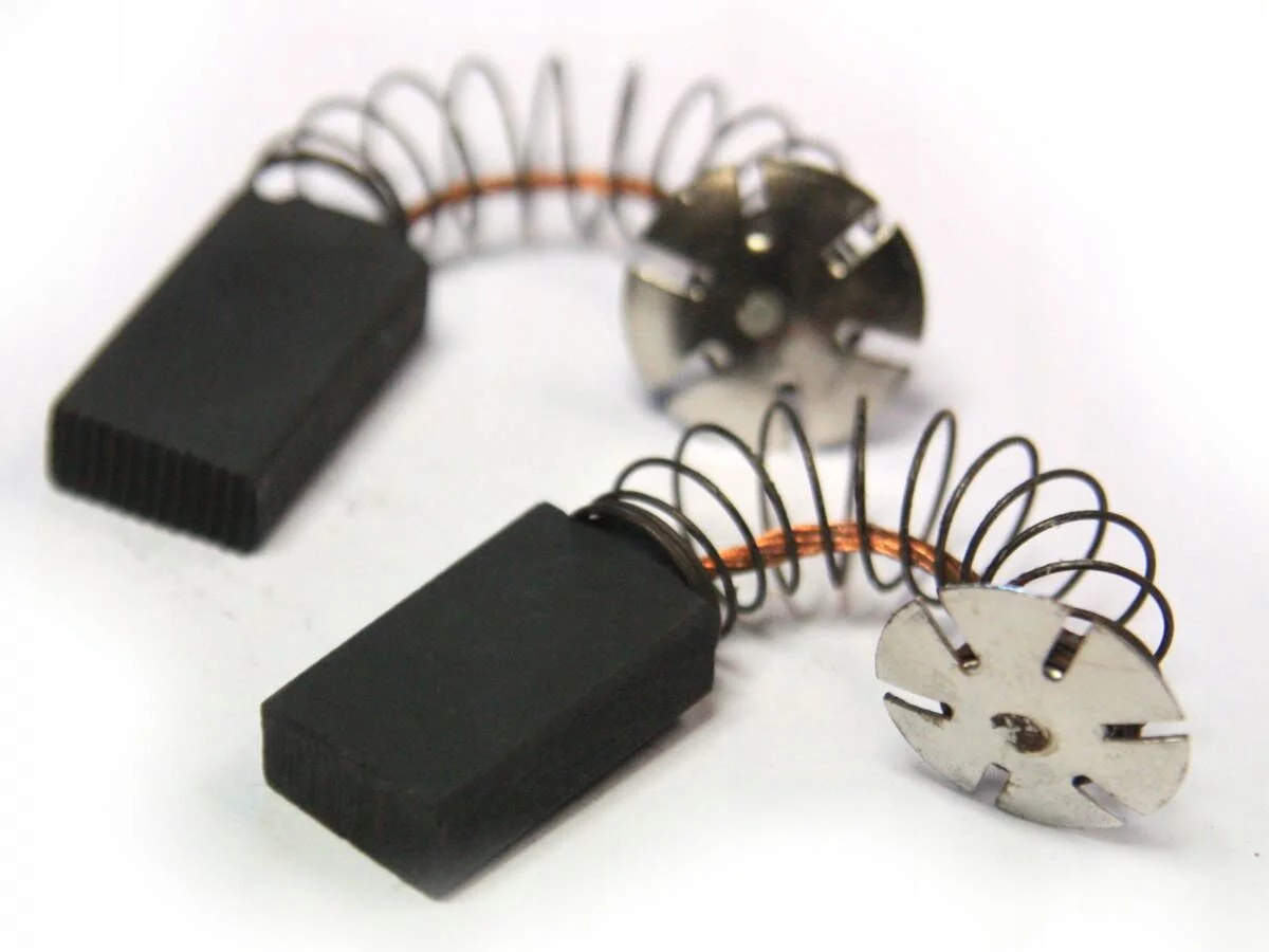 SZCZOTKA 16X8X27 230 BUŁGAR 0065 po 25szt