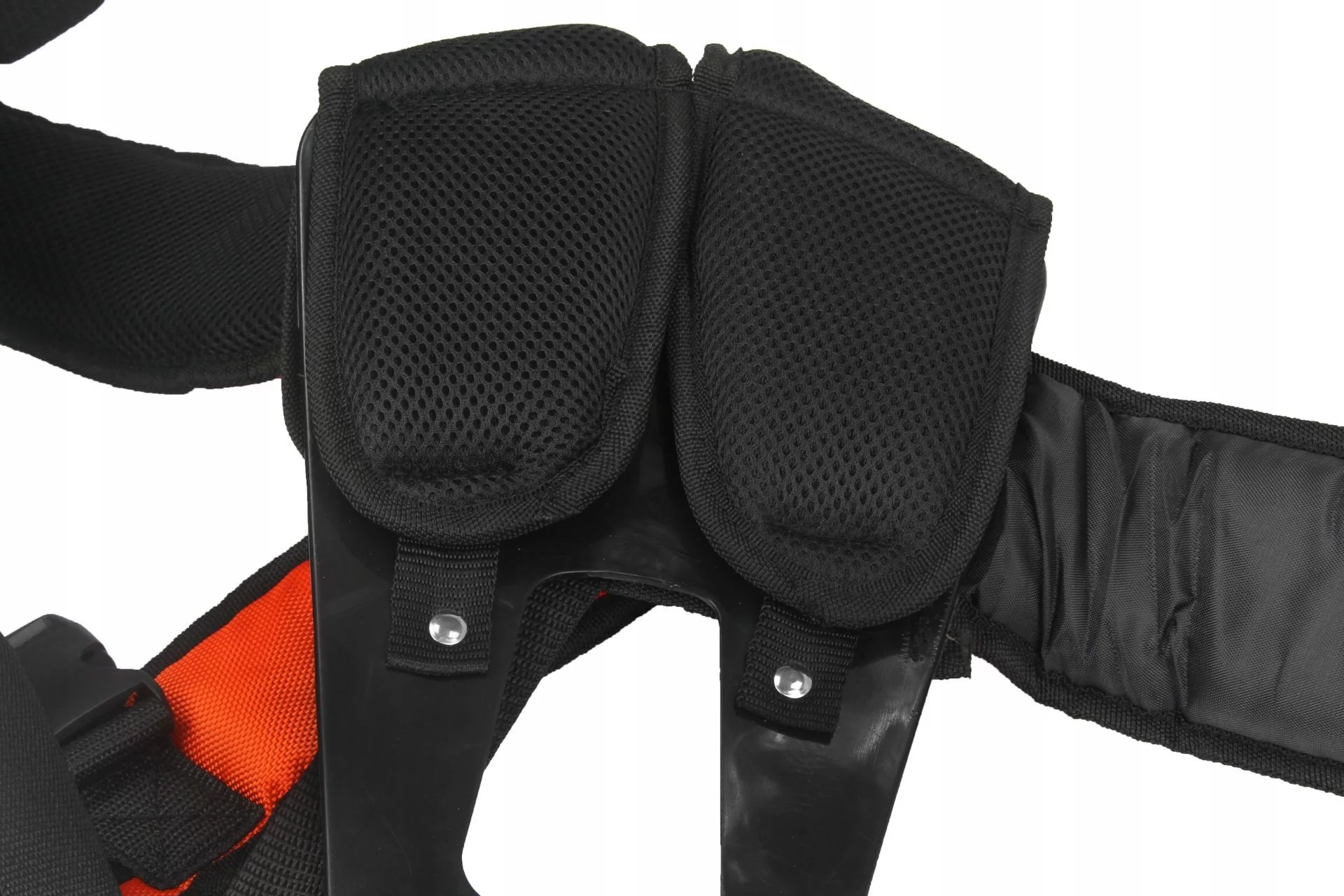 b3d308884e35407393d16f002e582381