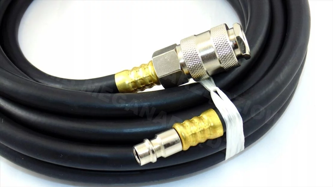 1e7798c7555ac464cb6001bcf33a4f8b