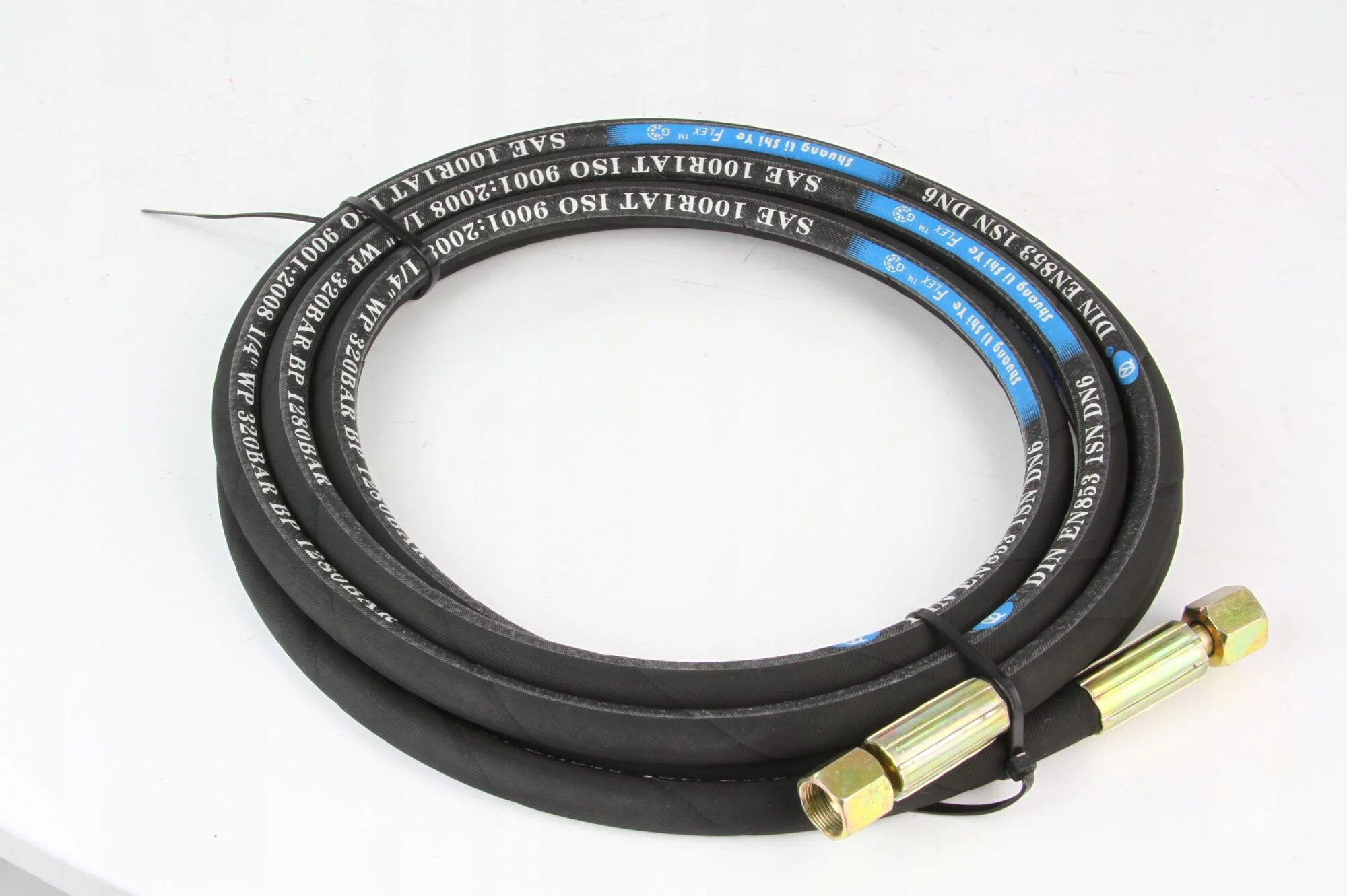 d57018ff52b12e49b3b0175e357ee809