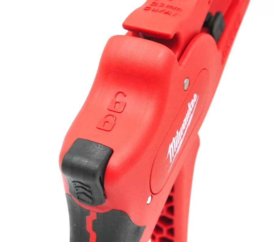 e73c8dc50fc97780b5b3ece6bd97bffa