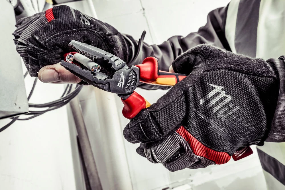 b1773f155381f4e00567a85ff78557f7