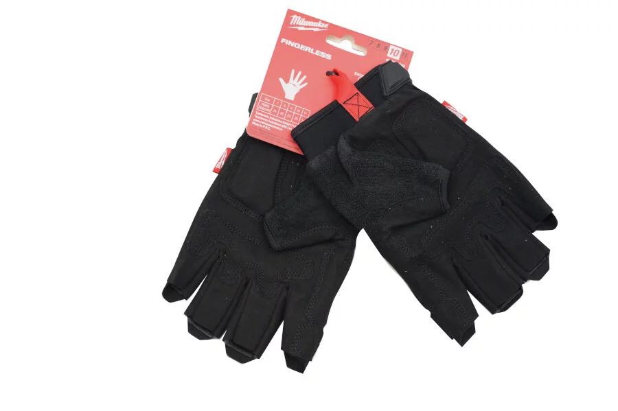 70b498fb76923f0ddce6bcdfc73a08cf