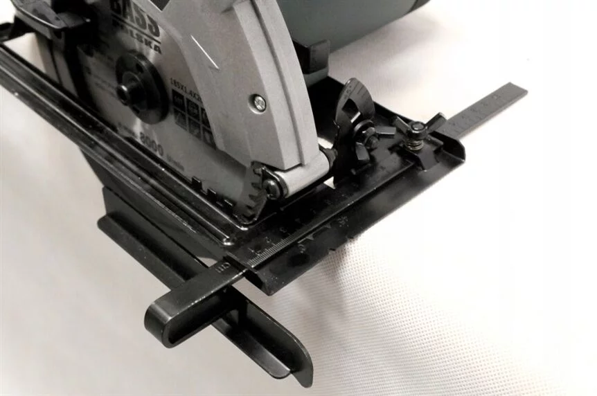 8562b5fdb87ff82a18f7d2561b516b16