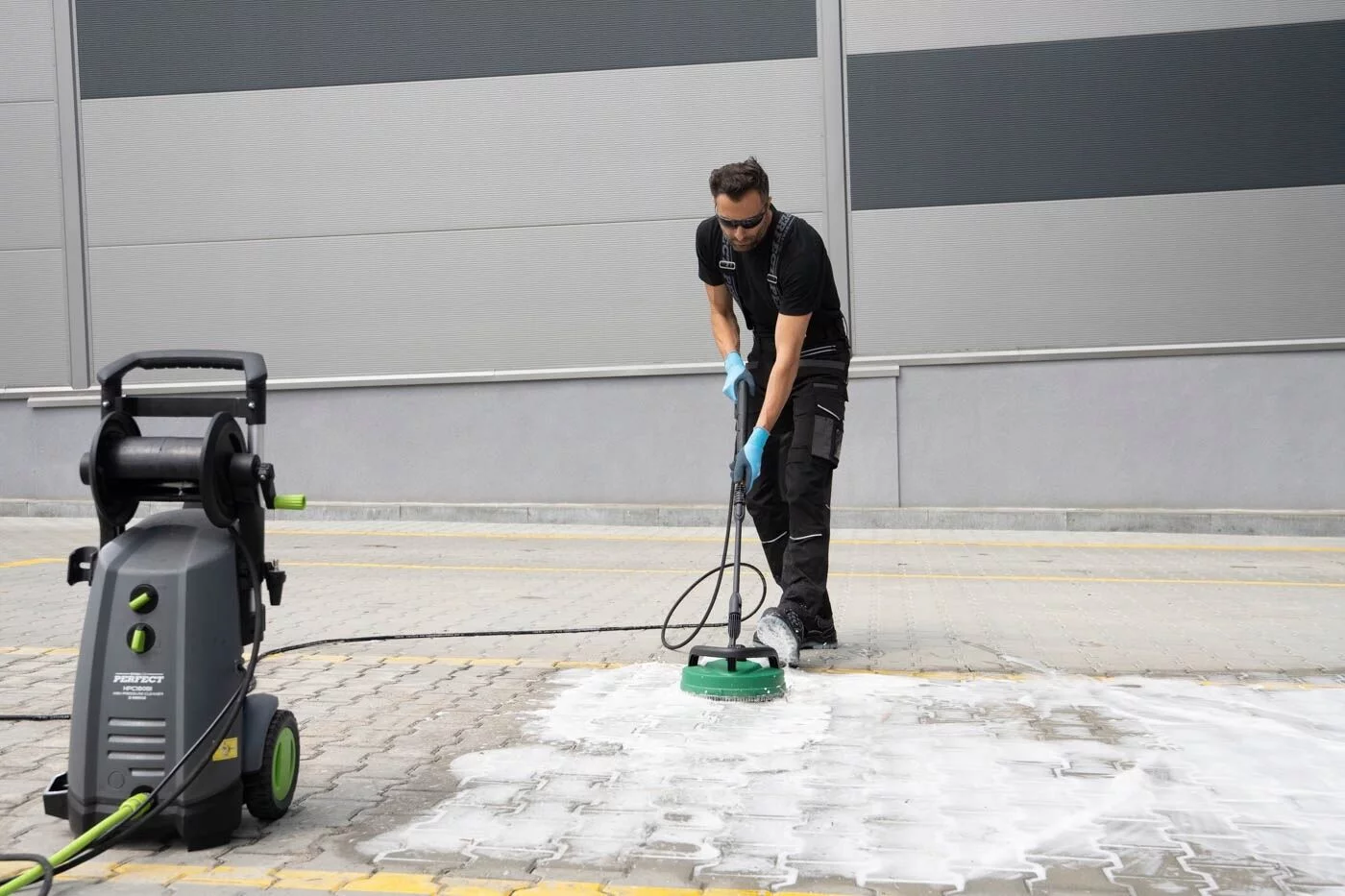 3434bfeceb815201ea9db6f8fbf4b71b