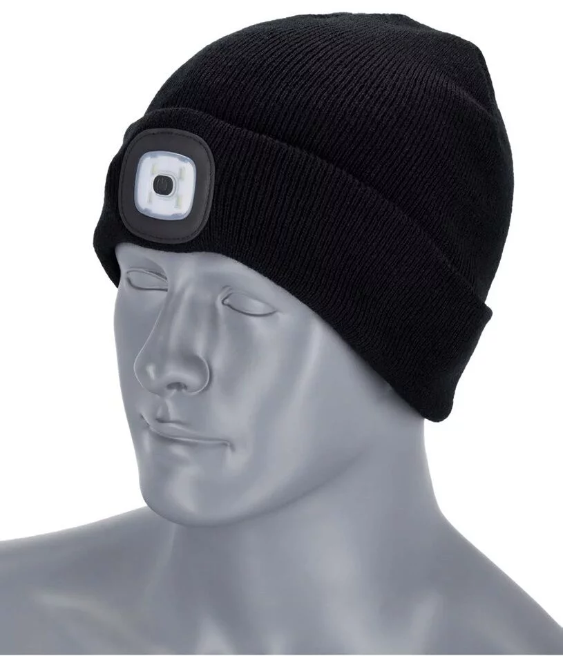 CZAPKA ZIMOWA Z LATARKĄ 54-62