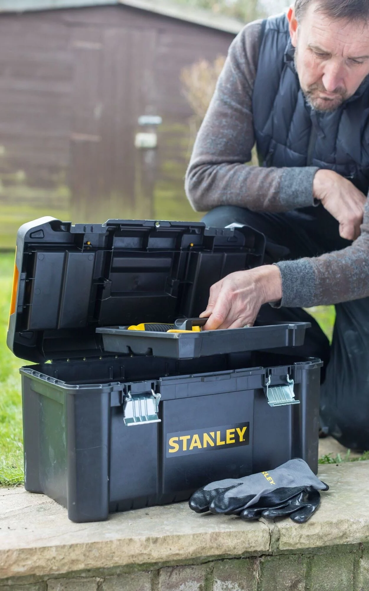 5de99abb22ad8dddbdef3917f627caeb