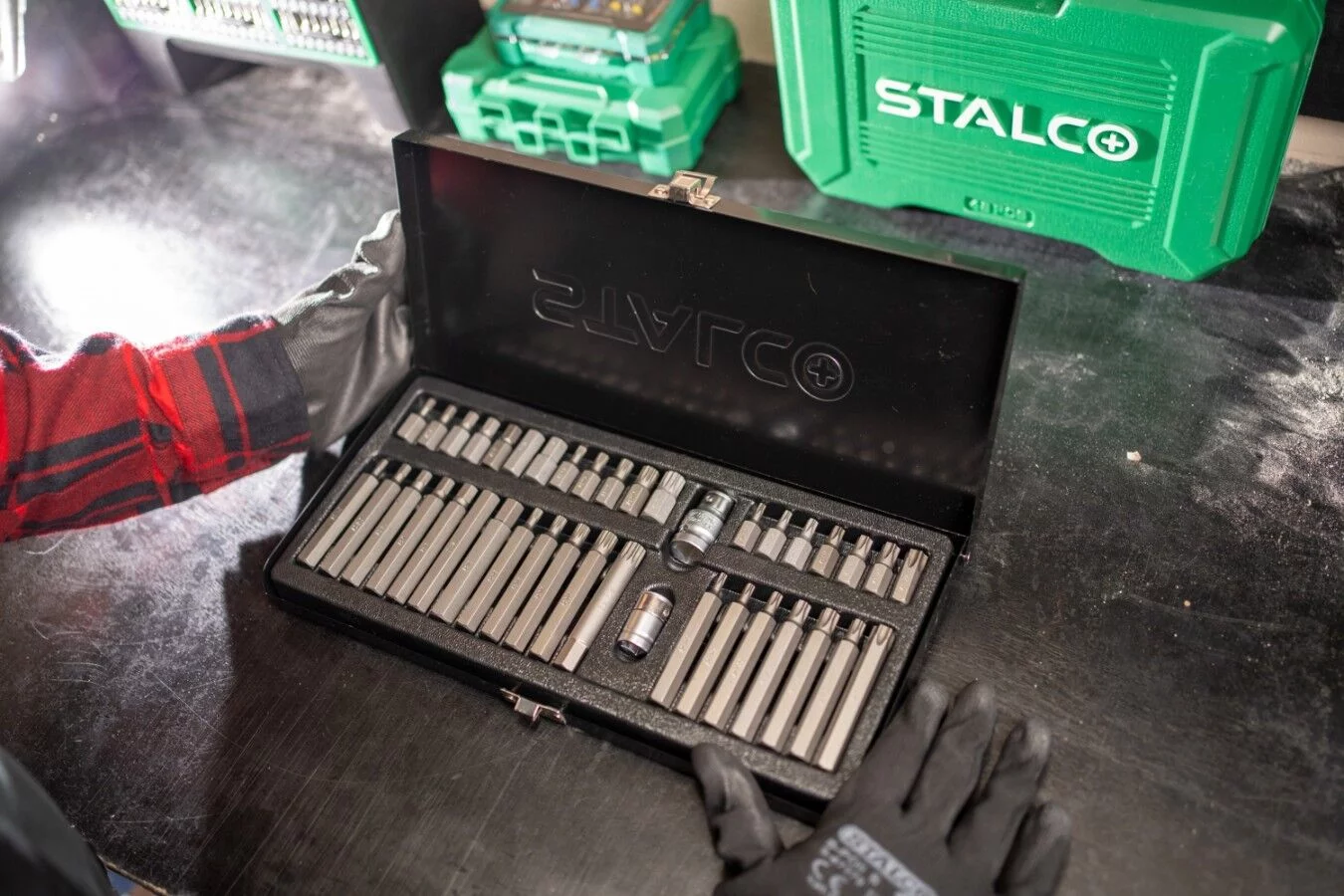 d23cb308f22cb585a4498fc3be929369