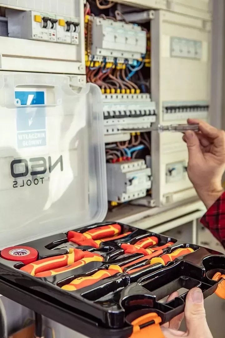 28c2654e3f8bcce7c47da57d956177bf