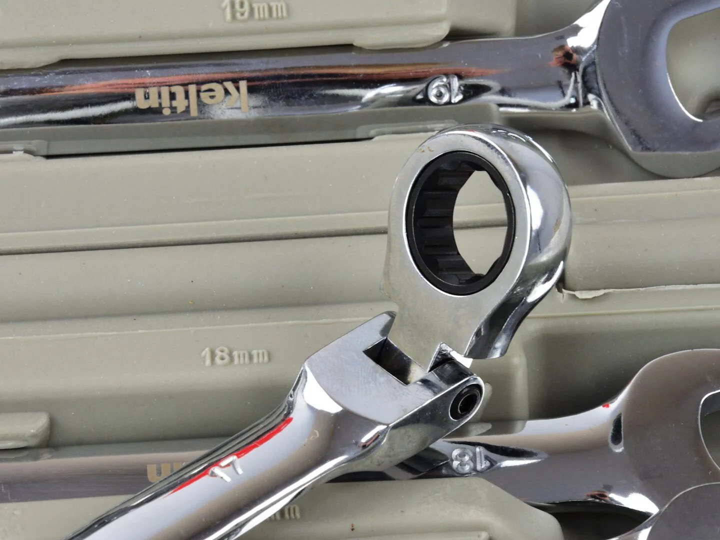 a3d0e04dda1db88593df61b83a553198