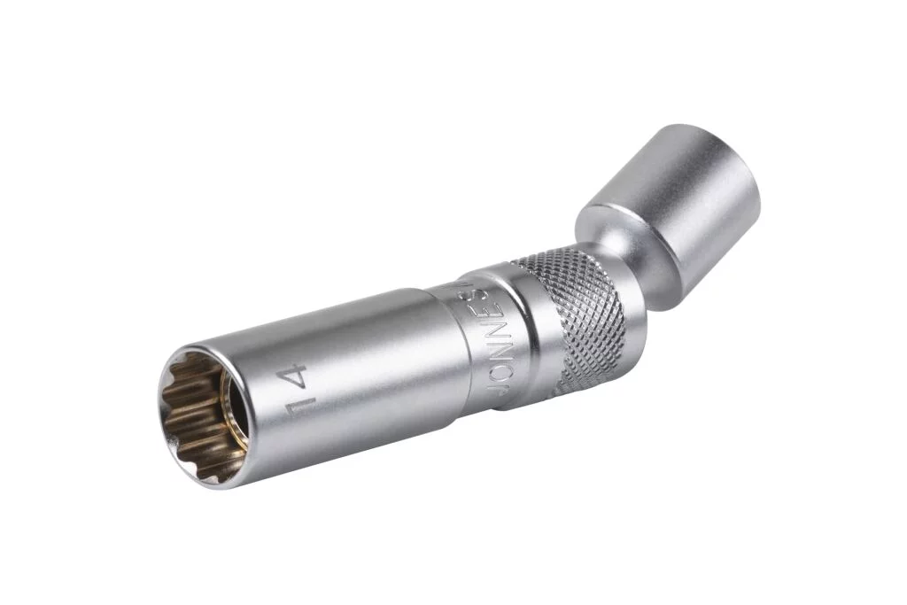 NASADKA DO ŚWIEC 14MM