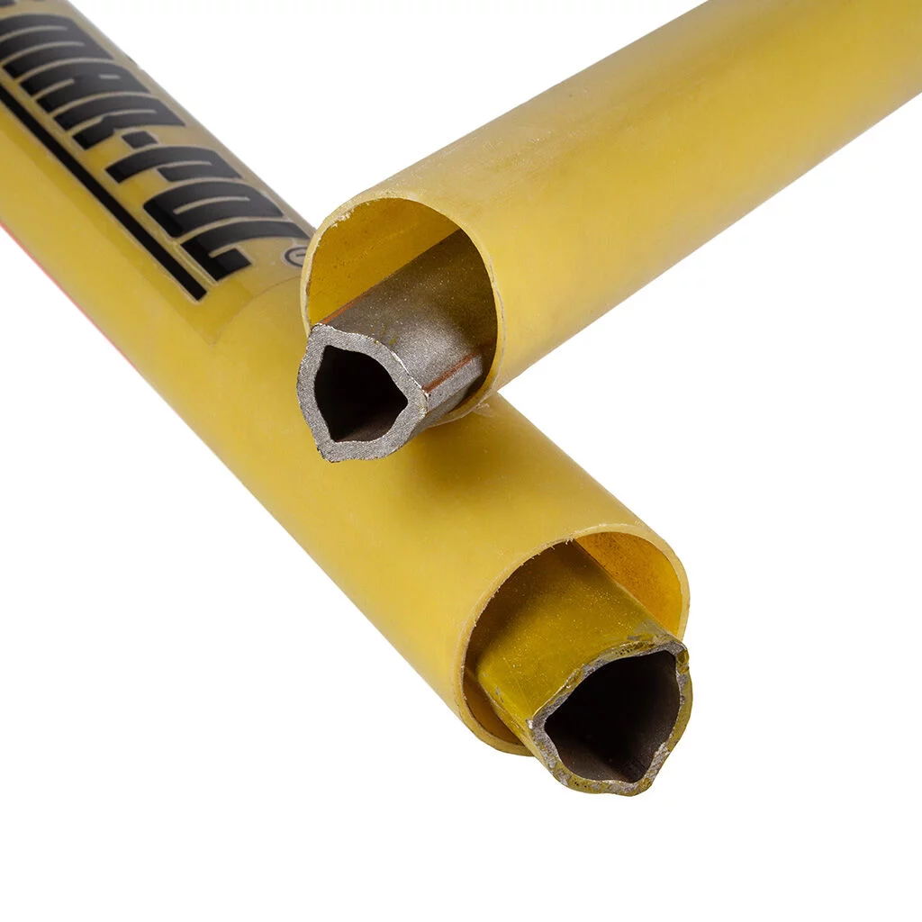 83ecbd0c7036426272cd8de9e7f59b18