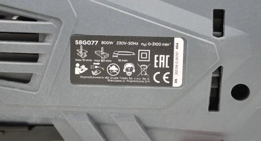 81550b286e628751feb6d4709772568a