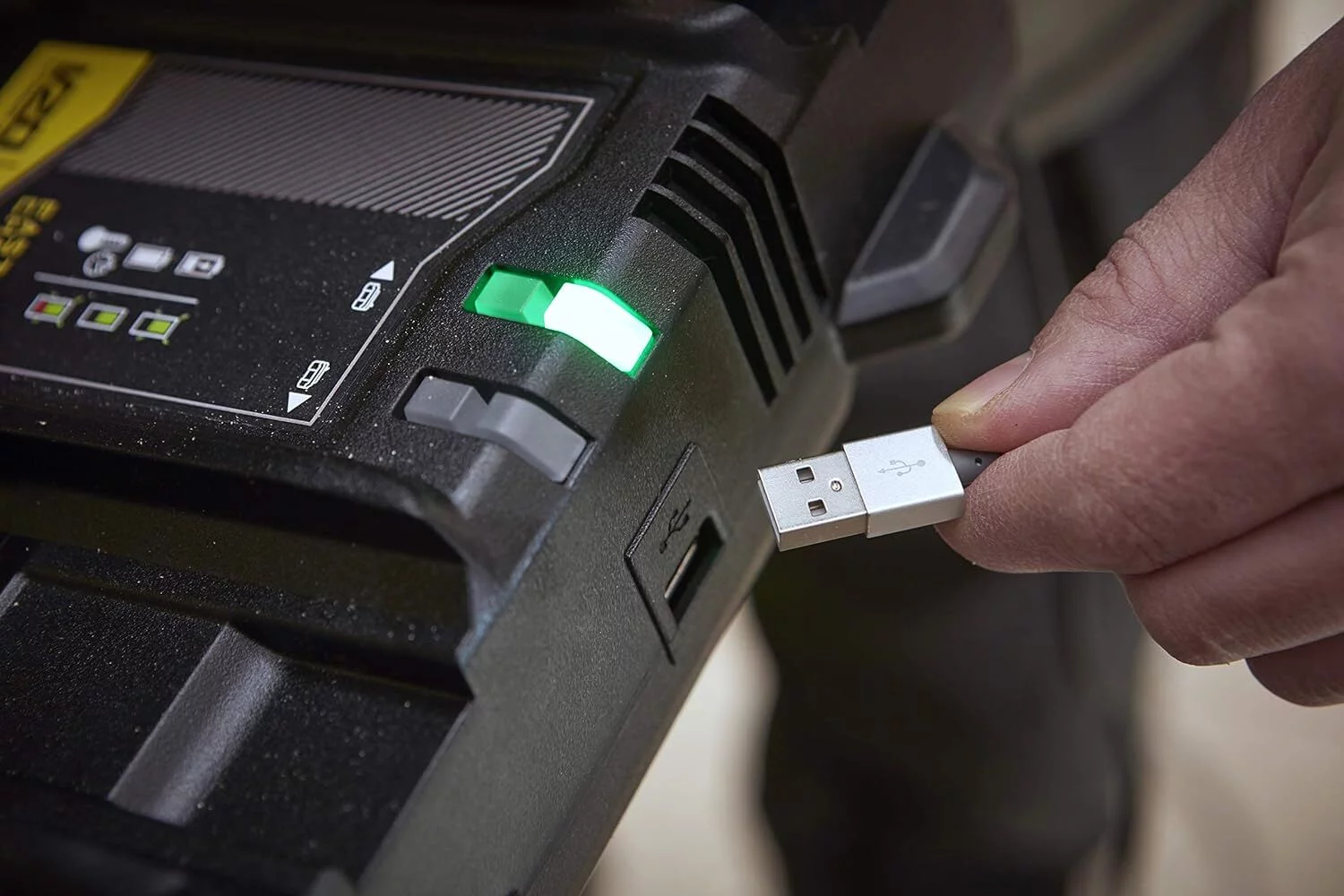 4a03270d8d294bbfcfc4028573d4b0d5