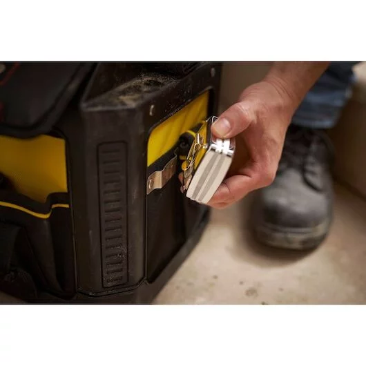 e02cd2434839c93fbbc0ade9b36f2b02